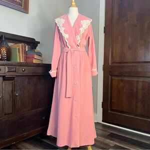 Pink Vintage Vanity Fair Lace Trim Long Robe with Belt